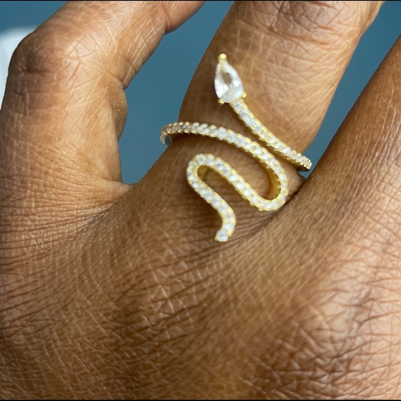 14K Gold Plated Swarovski Crystal Accented Winding Snake Ring - Picture 2 of 4